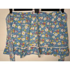 Vintage Cottage Core/Granny Core Half Waist Apron, Tie Back Blue Floral CHARM!